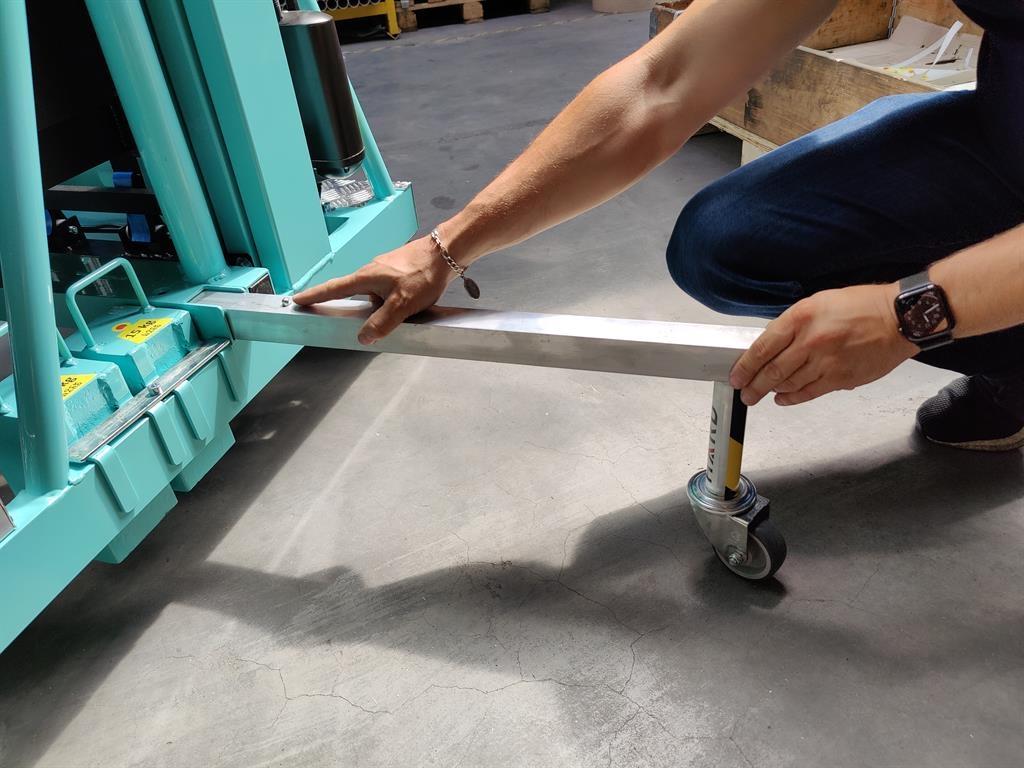 Compacte hoogwerker Up Lift 5 Carry 140 Kg HD  