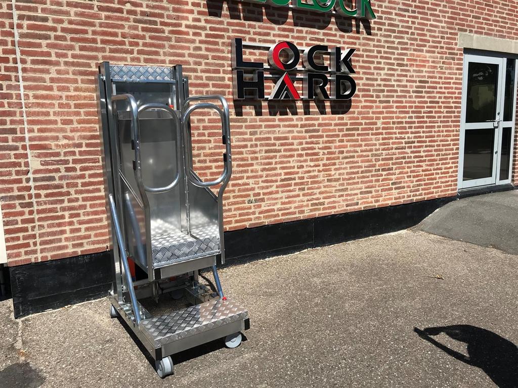 g5ingp8kjuafid2kvidc7w_1045370