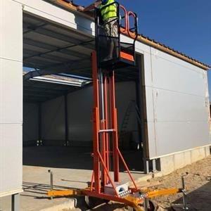 Hoogwerker uplift5 met verstelbare poten spindels